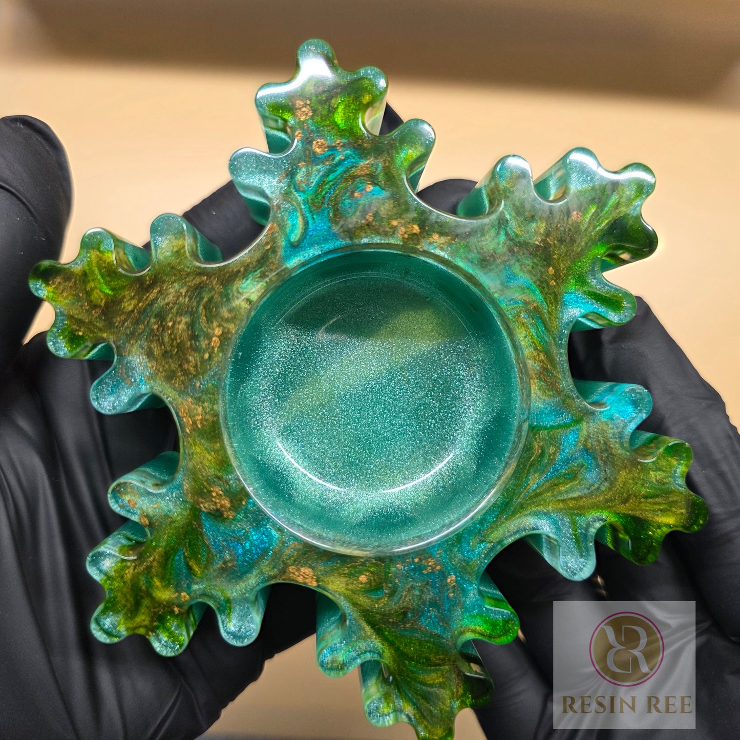 Aurora Evergreen Snowflake Votive