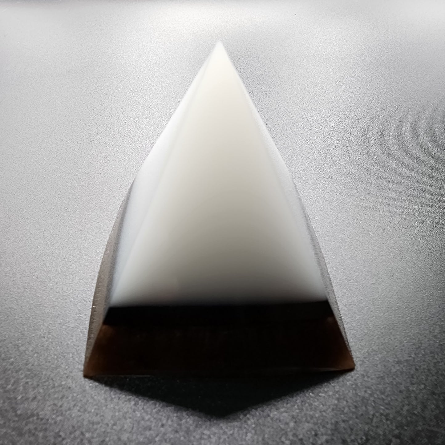 Eclipse Fade Resin Pyramid