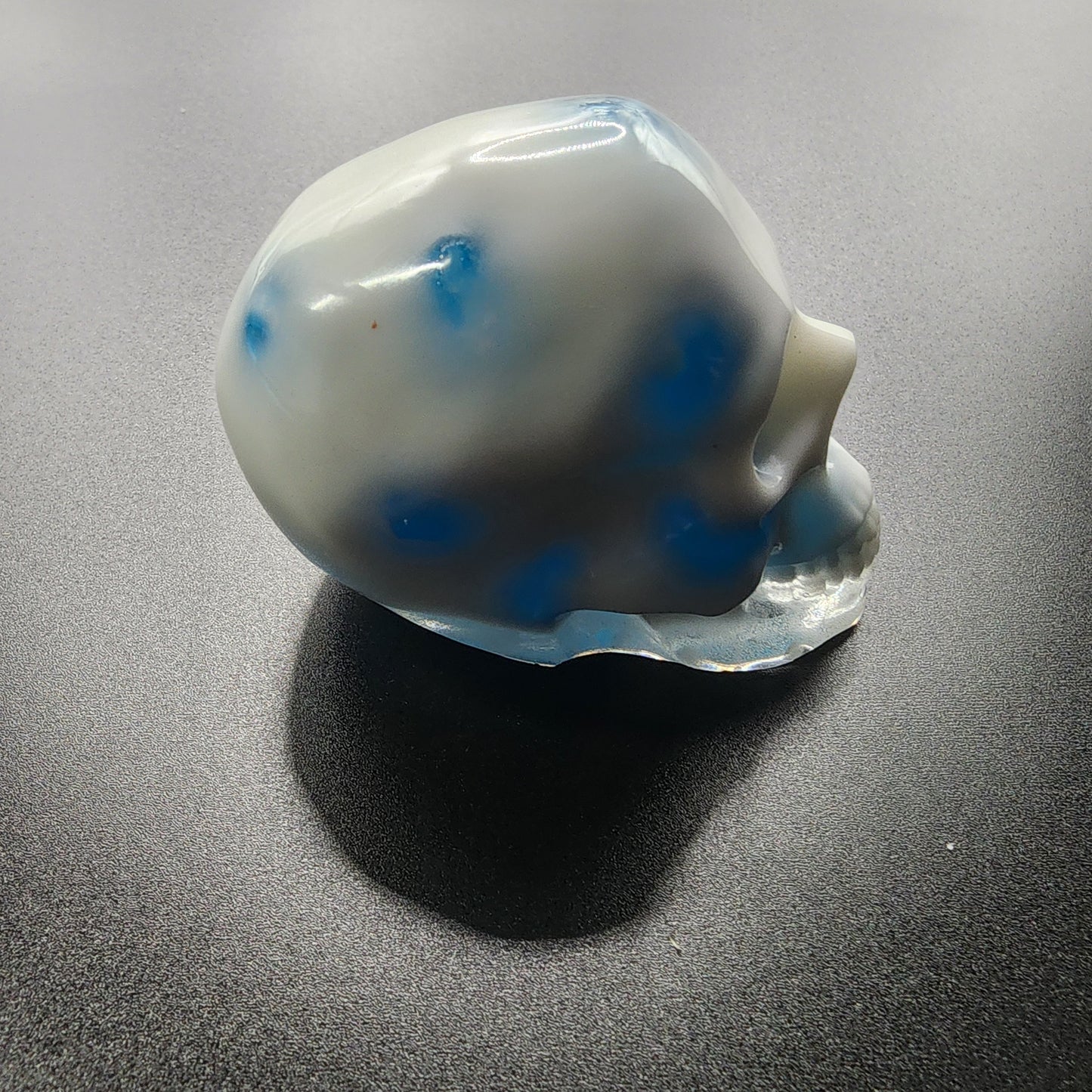 Frost Veil Resin Skull