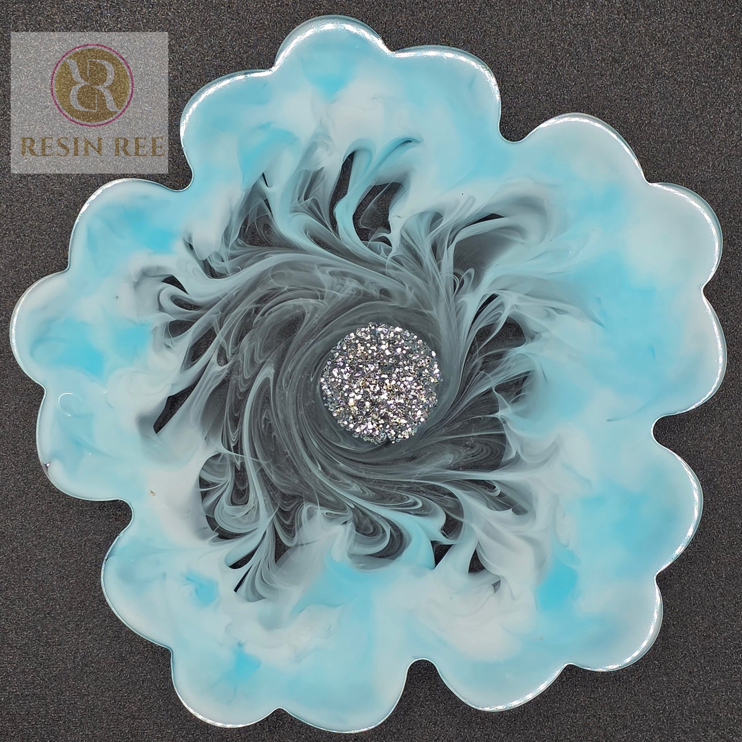 Arctic Bloom Resin Coaster (Single Coaster)