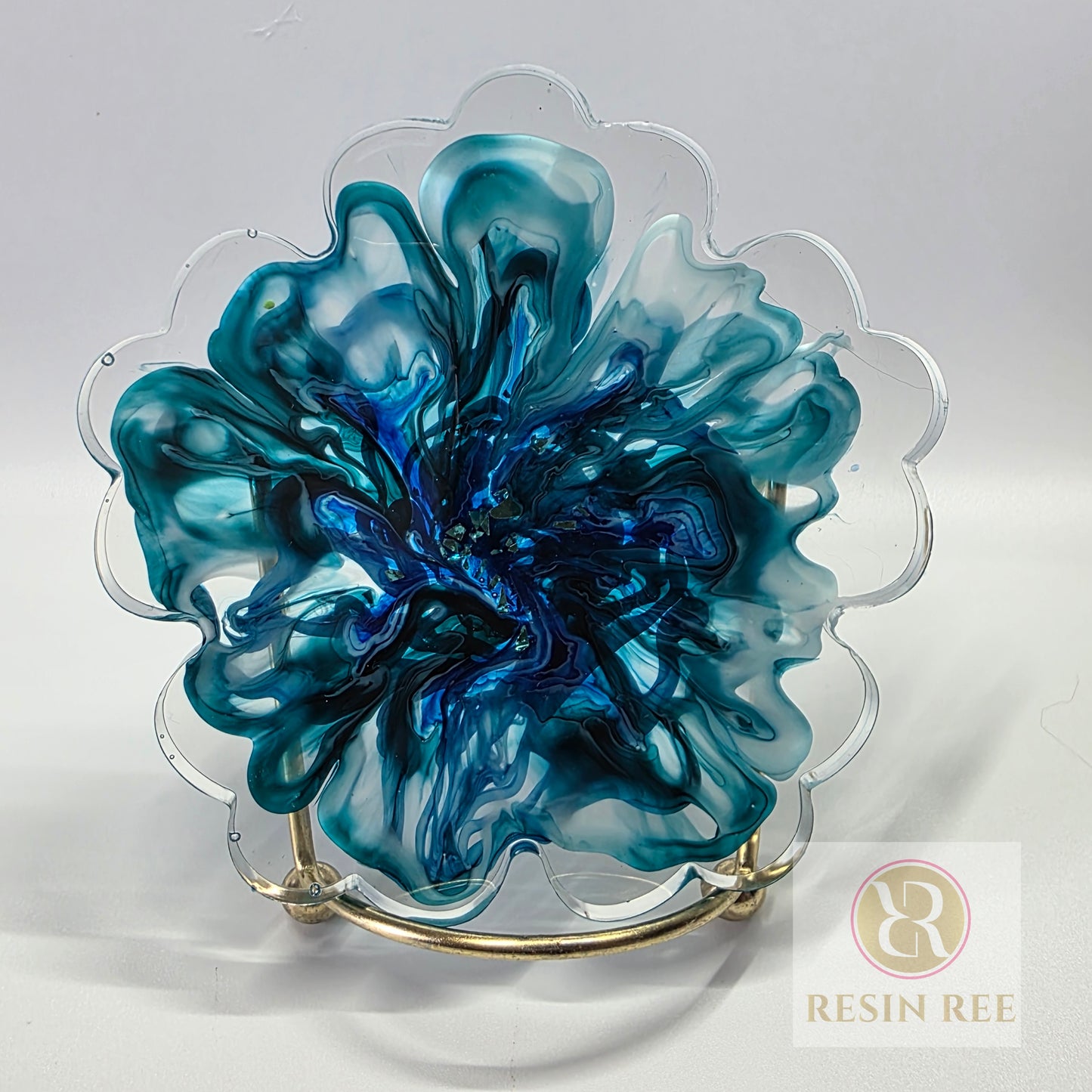 Blue Coral Bloom Resin Coasters – (4-Piece Coasters)