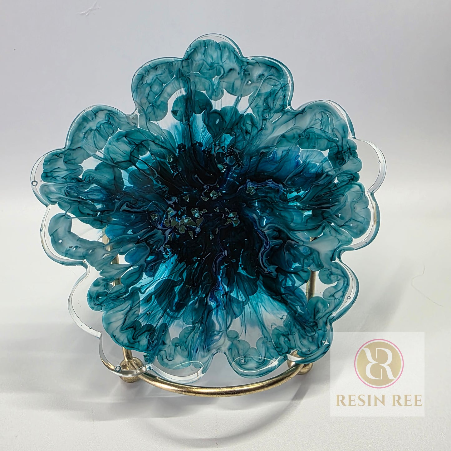 Blue Coral Bloom Resin Coasters – (4-Piece Coasters)