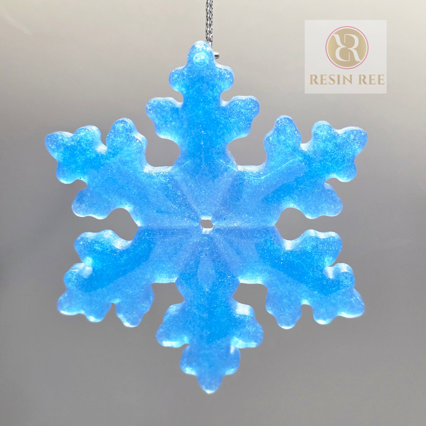 Arctic Starfall Resin Snowflakes Ornament (Set of 3)